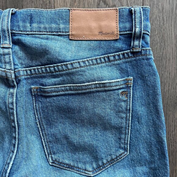 Madewell High Rise Straight Crop Jeans Size 26 Medium Wash Distressed Denim - Picture 7 of 8